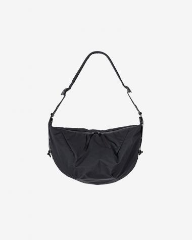 Graphpaper (MEN) / Blankof for GP Small Crescent Bag / BLACK