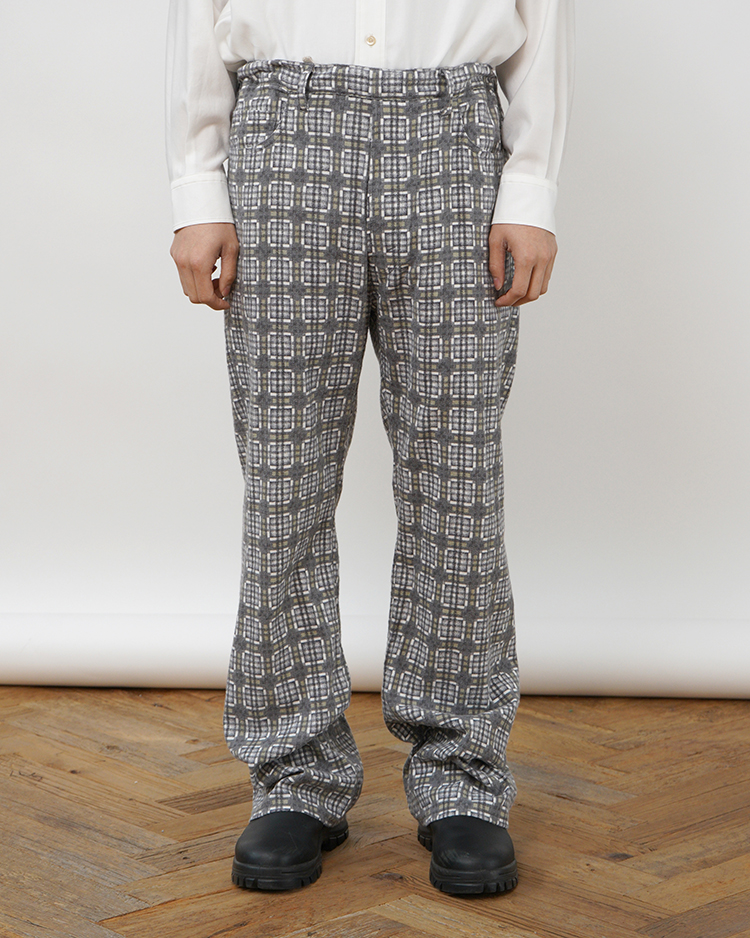 NICENESS / C.SIZE / GRAY