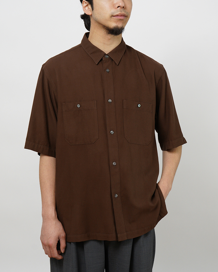 ATON (MEN) / COTTON SILK VIERA LOOSE FIT HALF SLEEVE SHIRT / CAMEL