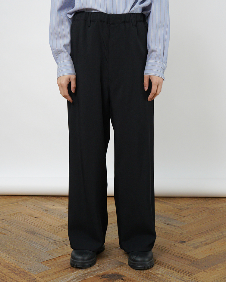 OVERCOAT / Wide Leg Trouser in Rayon Trocotine / BLACK