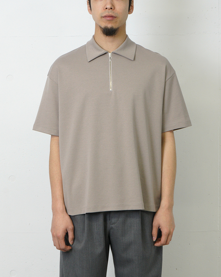 BATONER (MEN) / MILANO RIB HALF ZIP T-SHIRT / TAUPE