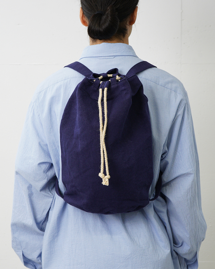 YAECA (WOMEN) / Drawstring Backpack / KUSAKI NAVY