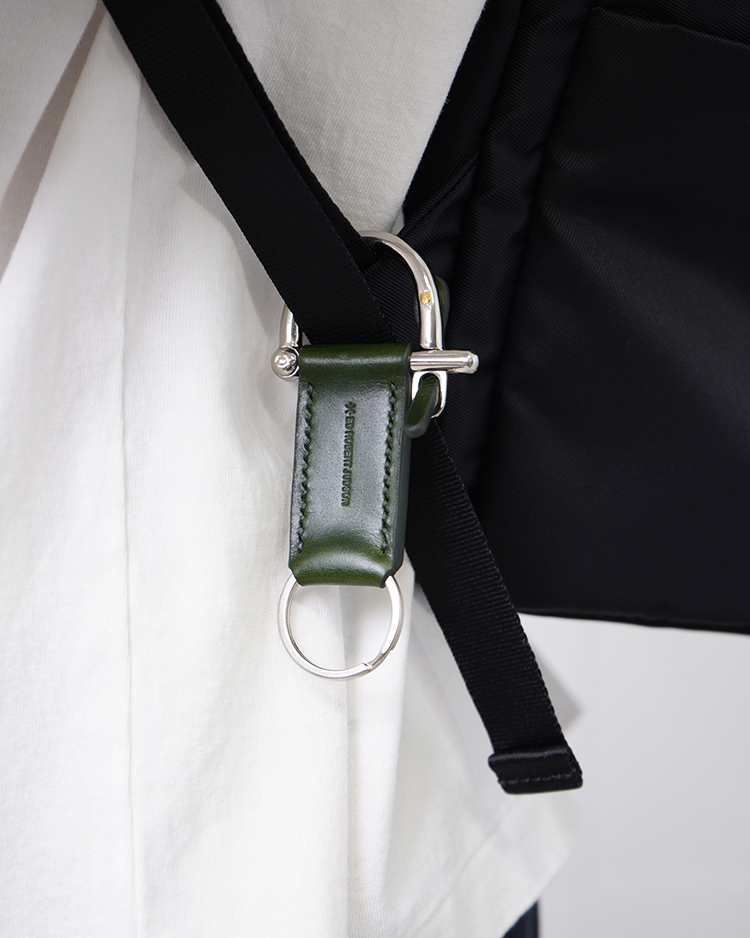 ED ROBERT JUDSON / MARKA - karabiner key holder / GREEN