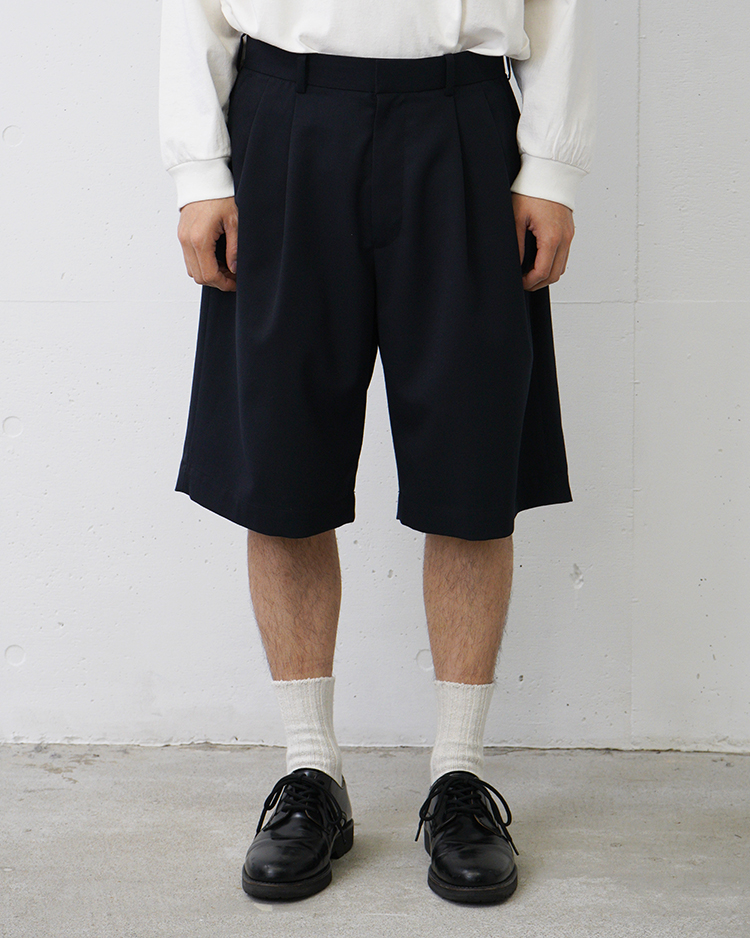 Dice&Dice / HIGH COUNT GABARDINE TWO-TUCK  SHORTS  / DARK NAVY