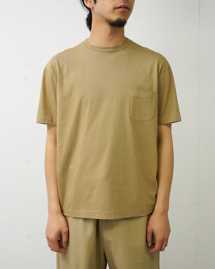 YAECA (MEN) / Compact Fit Densely Knit T-Shirt with Pocket / KHAKI