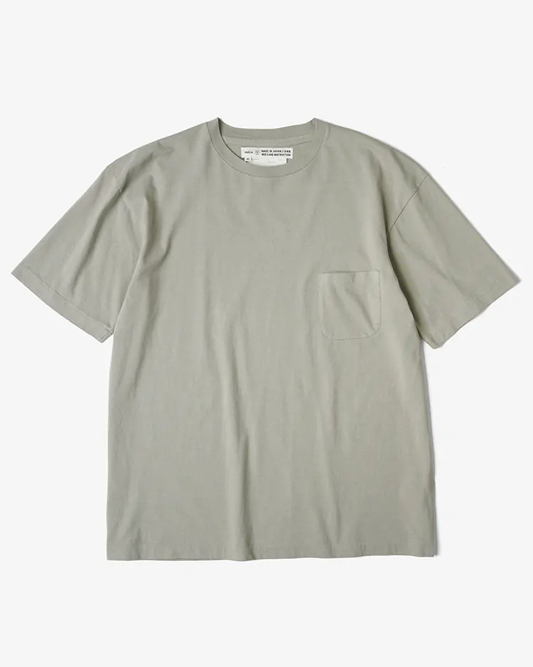 YAECA (MEN) / Compact Fit Densely Knit T-Shirt with Pocket / GREY