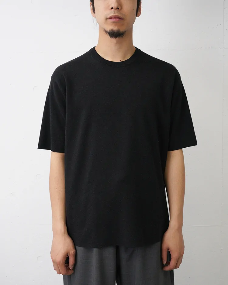 BATONER (MEN) / 32G SMOOTH KNIT T-SHIRT / MELANGE BLACK 