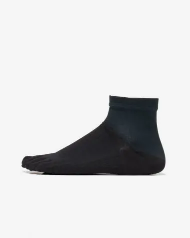 Goldwin / P/F 5TSHORT SOCKS / BLACK (BK)