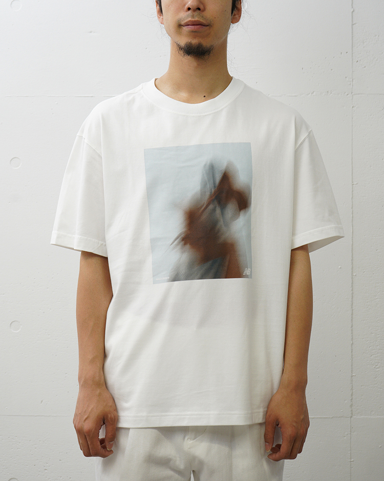 NEW BALANCE / NB GRAY PHOTO T-SHIRT (MT61D0ZS) / BROWN