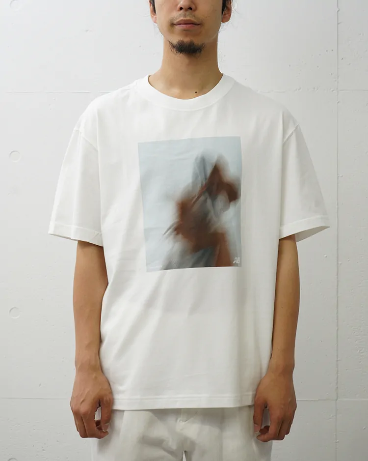 NEW BALANCE / NB GRAY PHOTO T-SHIRT (MT61D0ZS) / BROWN