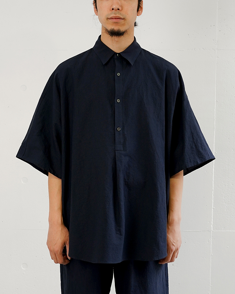 Graphpaper (MEN) / Cotton Linen Seersucker S/S Pullover Shirt / NAVY