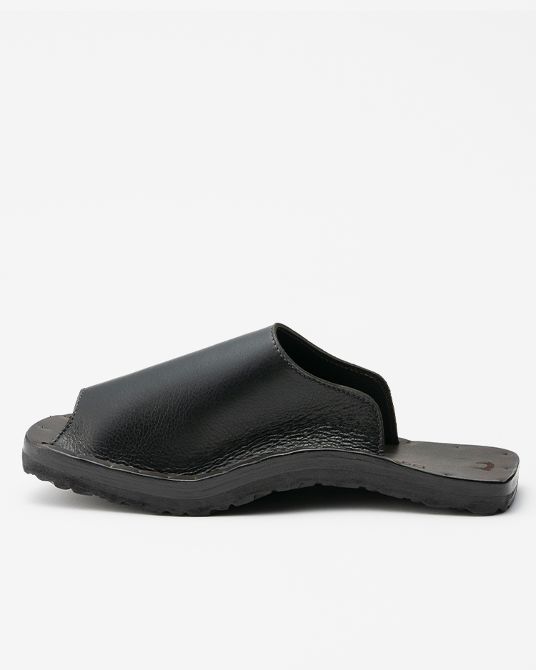 Jutta Neumann / KAHTAN(MEN) / BLACK WYOMING
