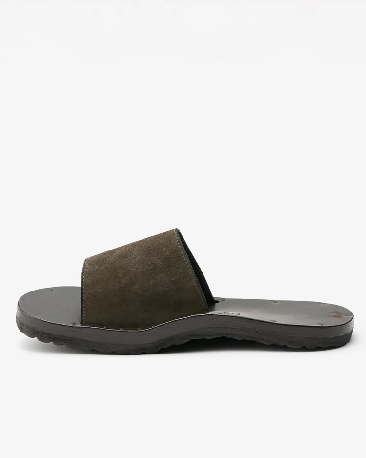 Jutta Neumann / SIMONE (MEN) / MOSS SUEDE
