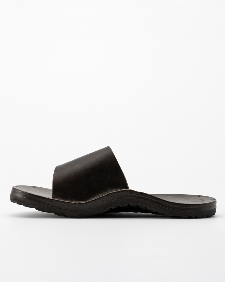 Jutta Neumann / SIMONE (MEN) / BROWN LATIGO