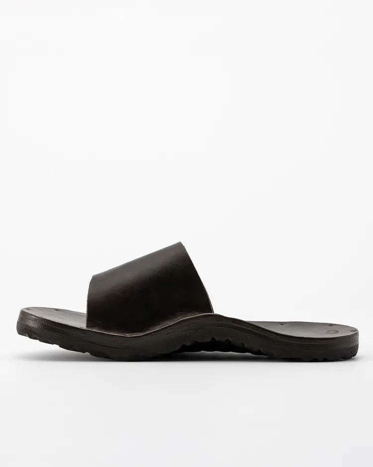 Jutta Neumann / SIMONE (MEN) / BROWN LATIGO