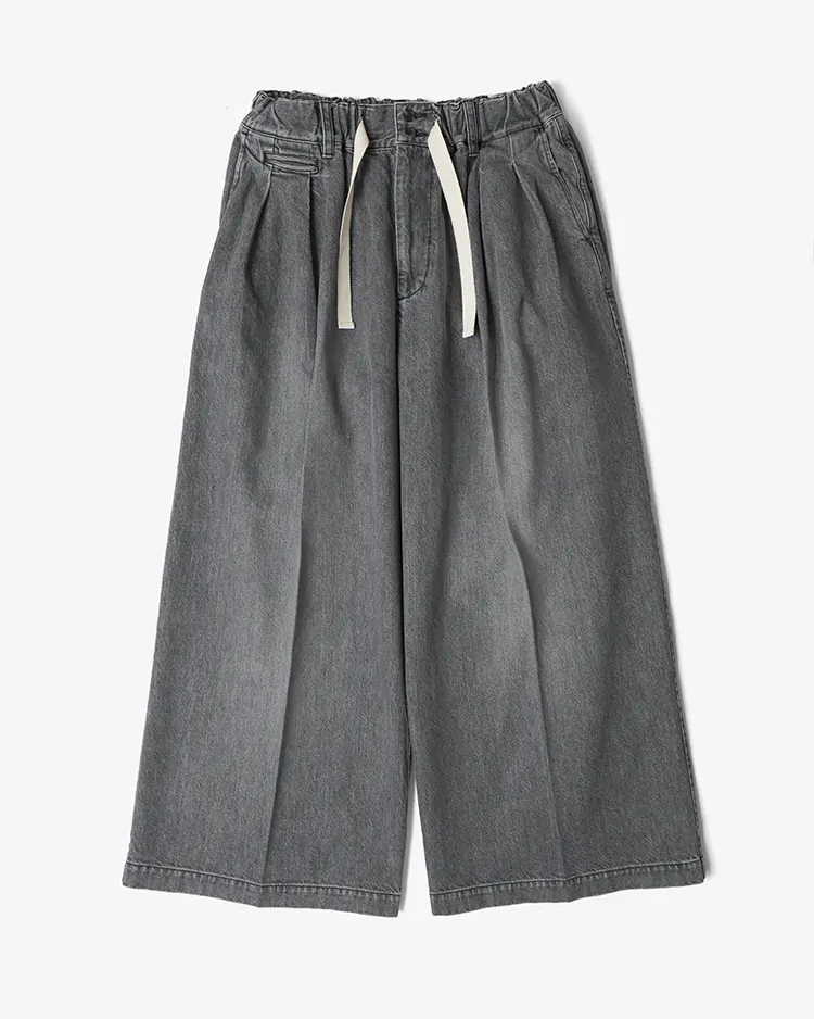 Sillage / hakama pants black denim bleached