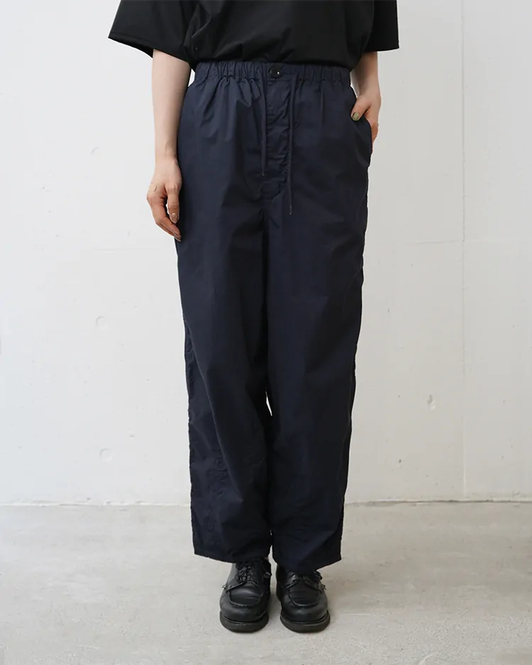 Graphpaper (WOMEN) / Garment Dyed Typewriter Parachute Pants / NAVY