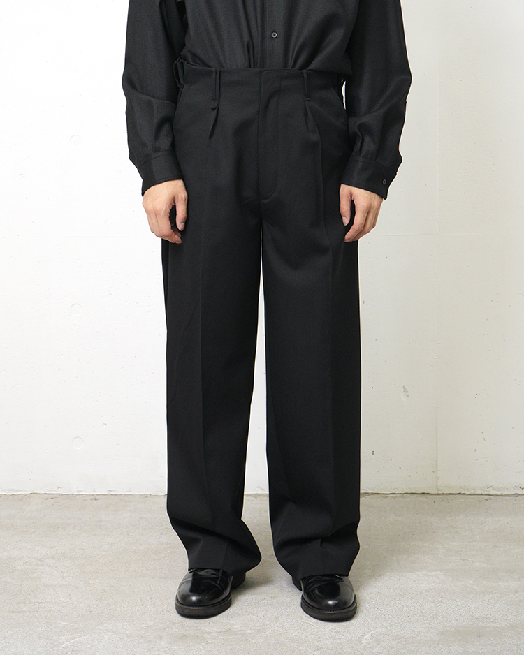 NICENESS / T.DICKENS / BLACK