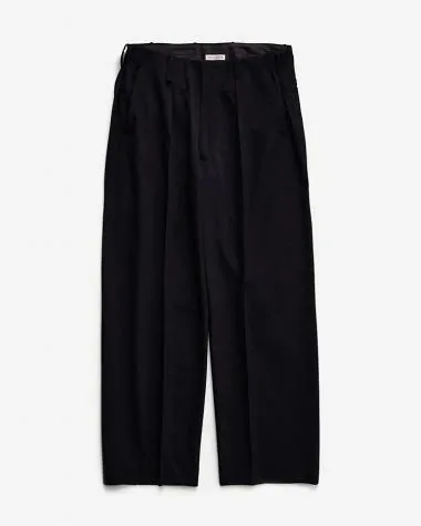 NICENESS / T.DICKENS / BLACK
