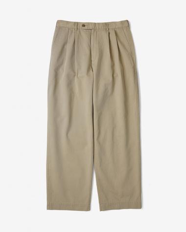  / TWO-TUCK CHINO TROUSERS / KHAKI		