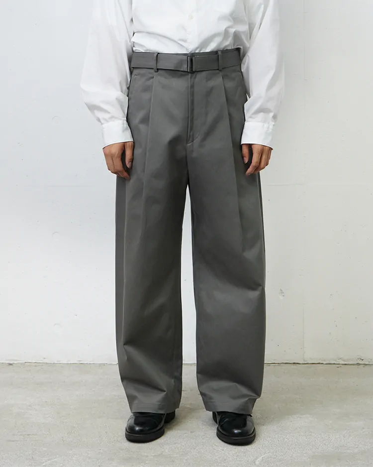 Graphpaper (MEN) / Dry Westpoint Barrel-Fit Belted Pants / STONE GRAY