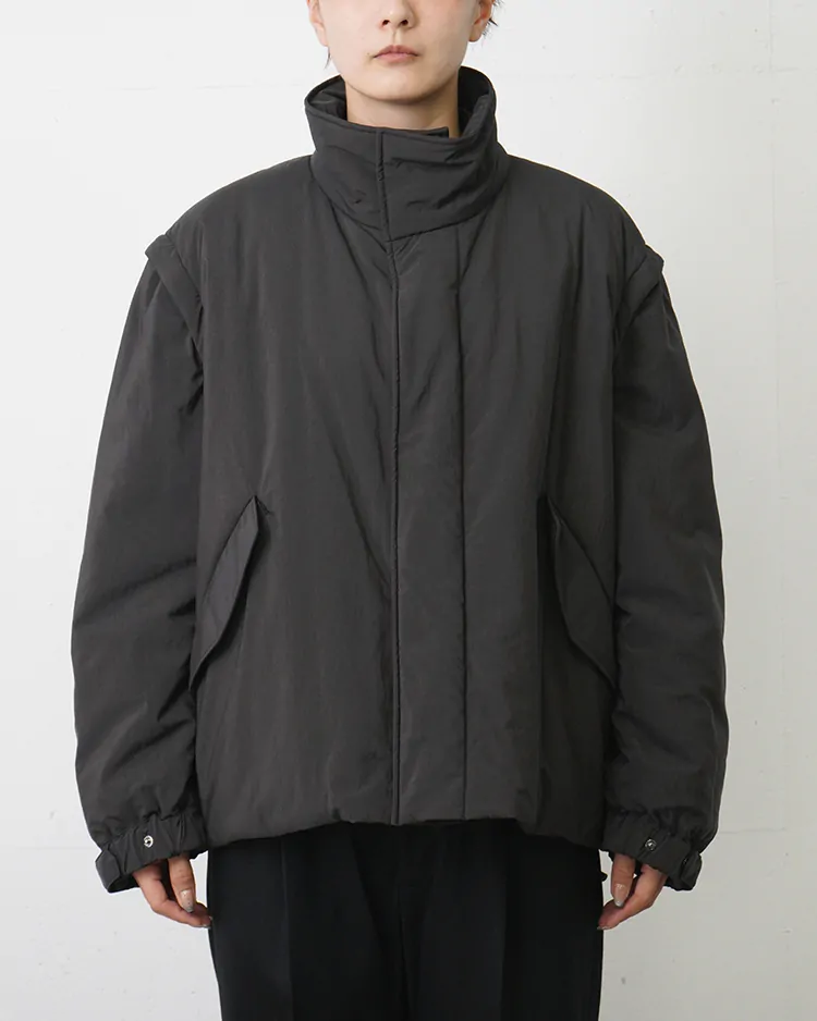 ATON (WOMEN) / FIBRIL NYLON STAIN DETACHABLE JACKET / CHARCOAL GRAY
