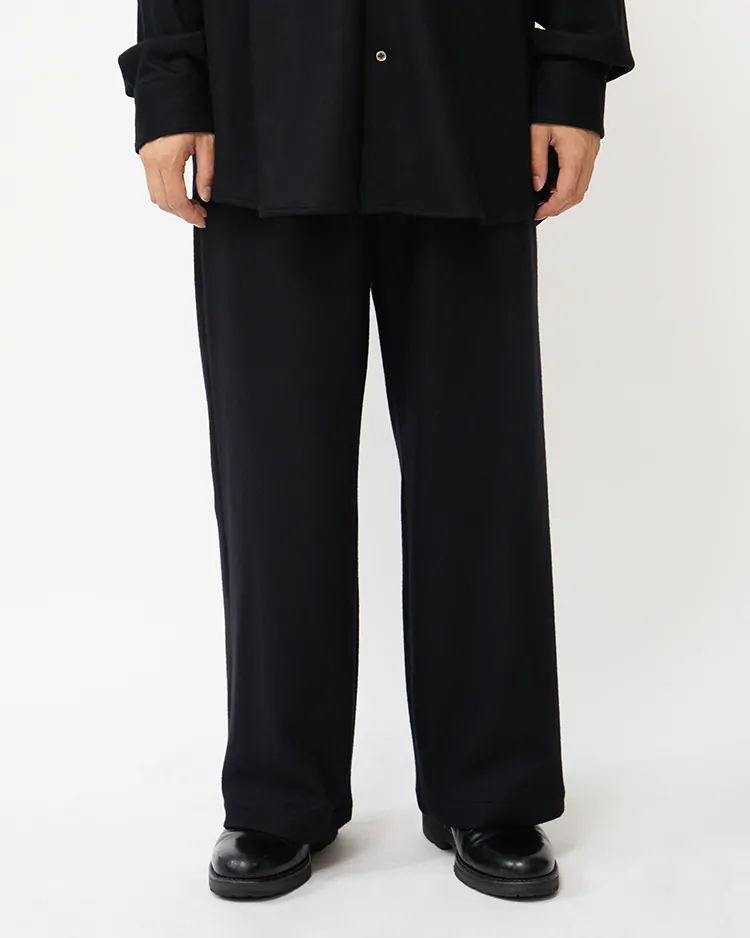 Graphpaper (MEN) / Wool Smooth Flannel Easy Wide Pants / BLACK