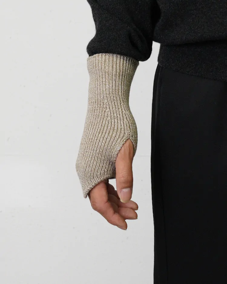 SOLID WOOL HAND WARMER / IVORY×BEIGE | BATONER (MEN)(バトナー