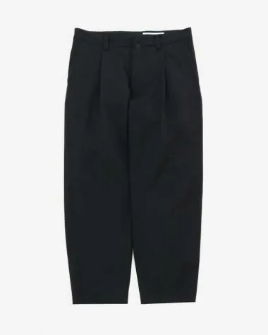 YAECA (MEN) / 2-Way Tuck Tapered Trousers / BLACK
