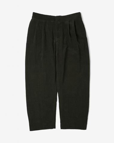  / Double-Tuck Wide Pants / D.OLIVE