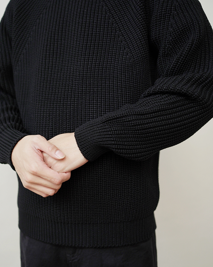 BATONER / SIGNATURE CREW NECK