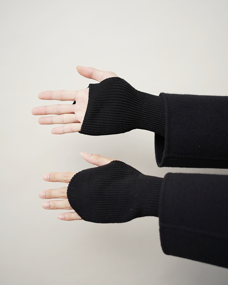 BATONER / SOLID WOOL HAND WARMER