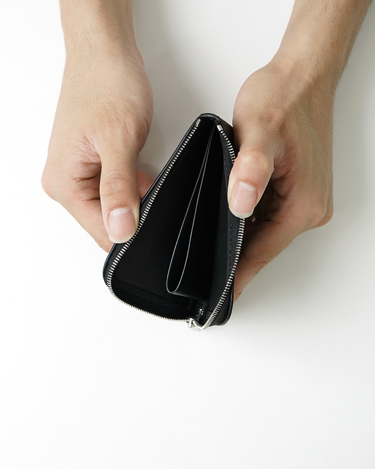 ARC - MOLDED L-ZIP COIN CASE