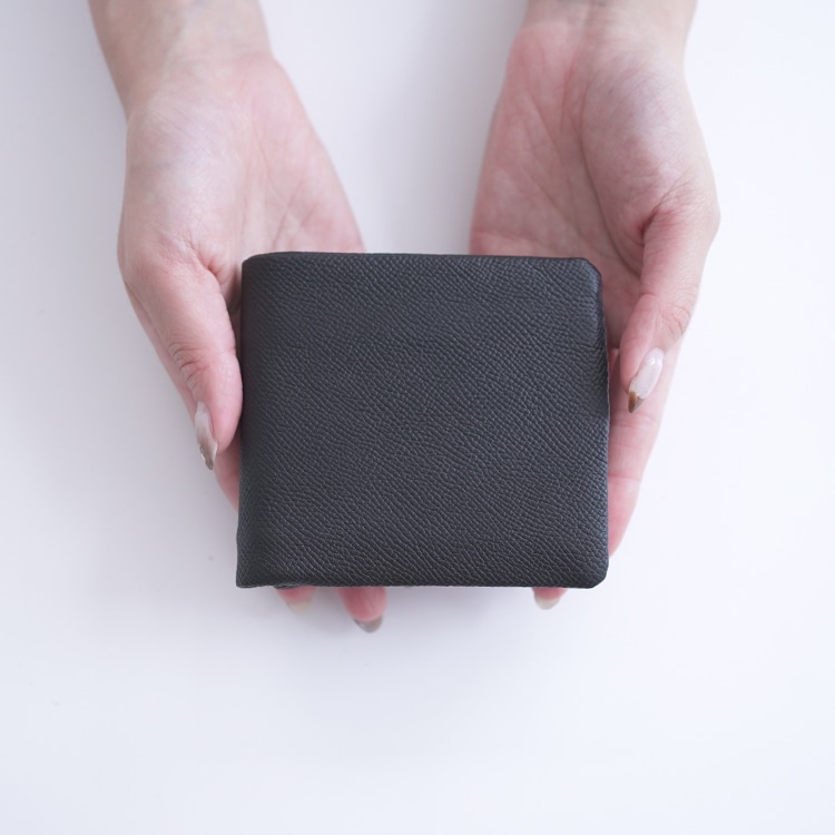 ODD - HALF WALLET