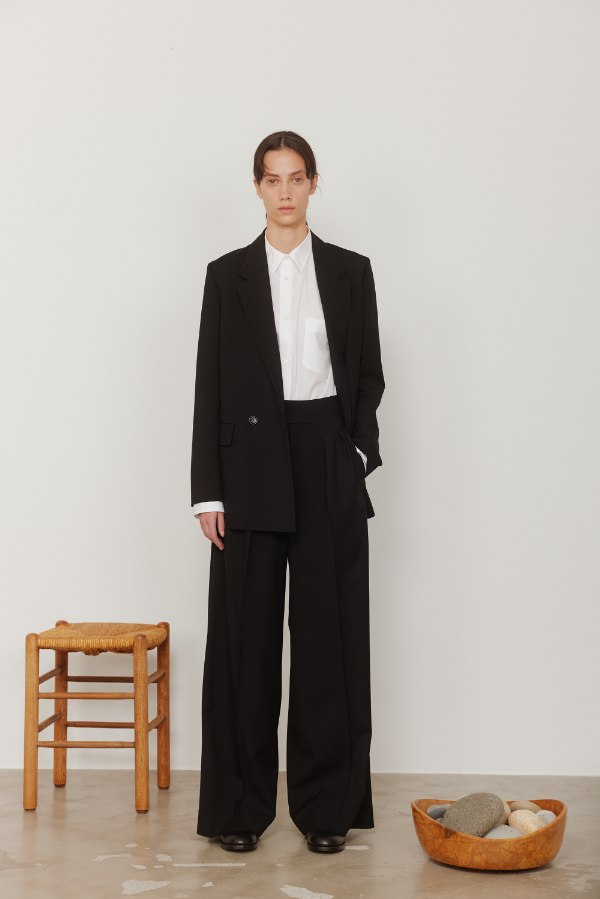 Graphpaper/グラフペーパー 2022 AUTUMN & WINTER