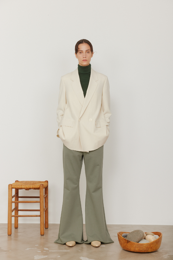 Graphpaper/グラフペーパー 2022 AUTUMN & WINTER