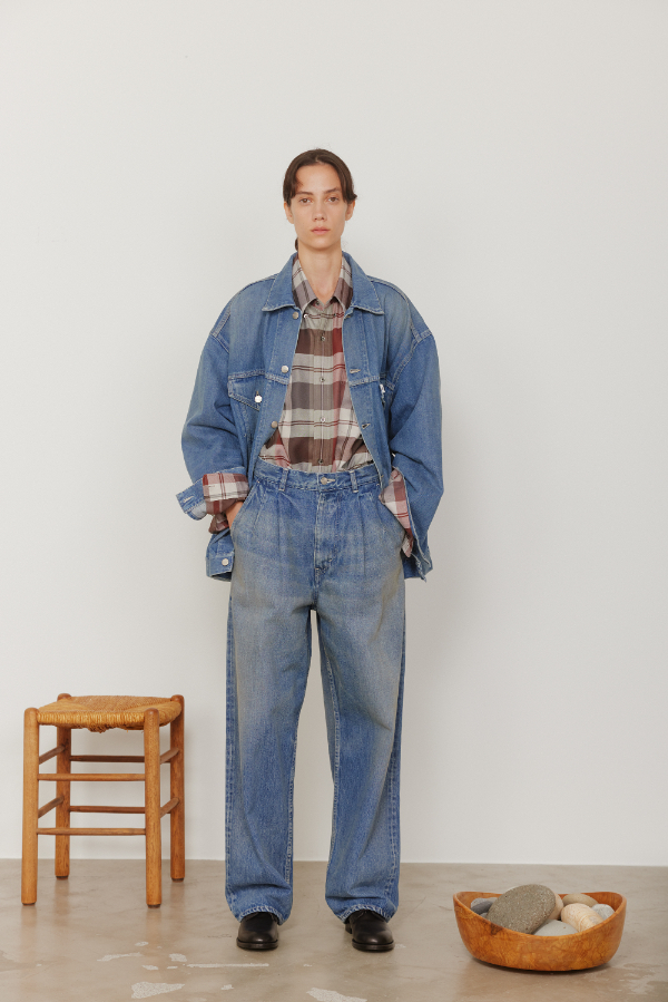 Graphpaper/グラフペーパー 2022 AUTUMN & WINTER