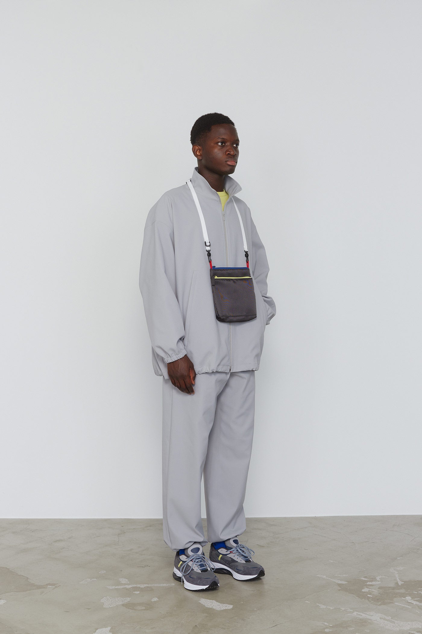 Graphpaper/グラフペーパー 2023 SPRING & SUNNER