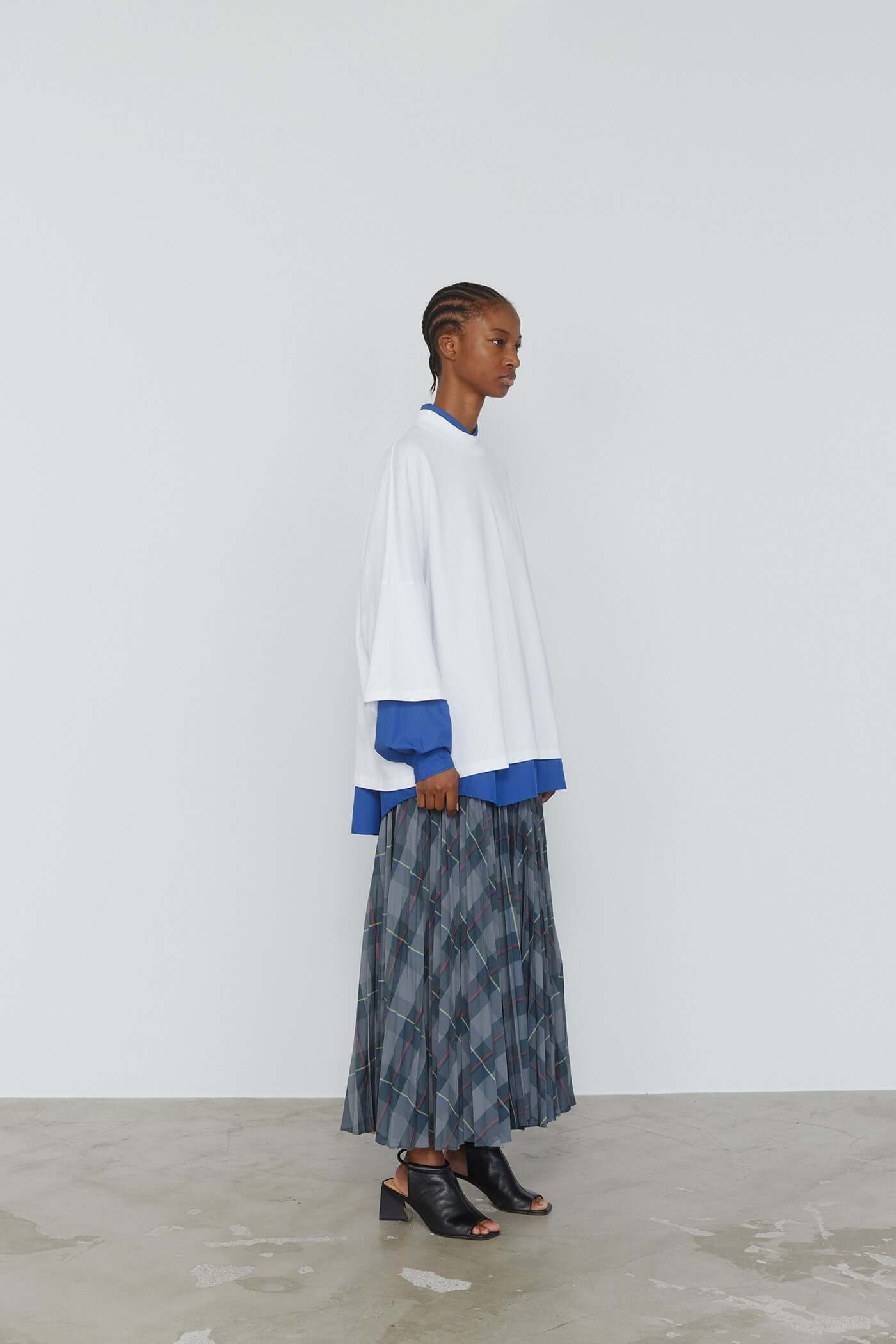 Graphpaper/グラフペーパー 2023 SPRING & SUNNER