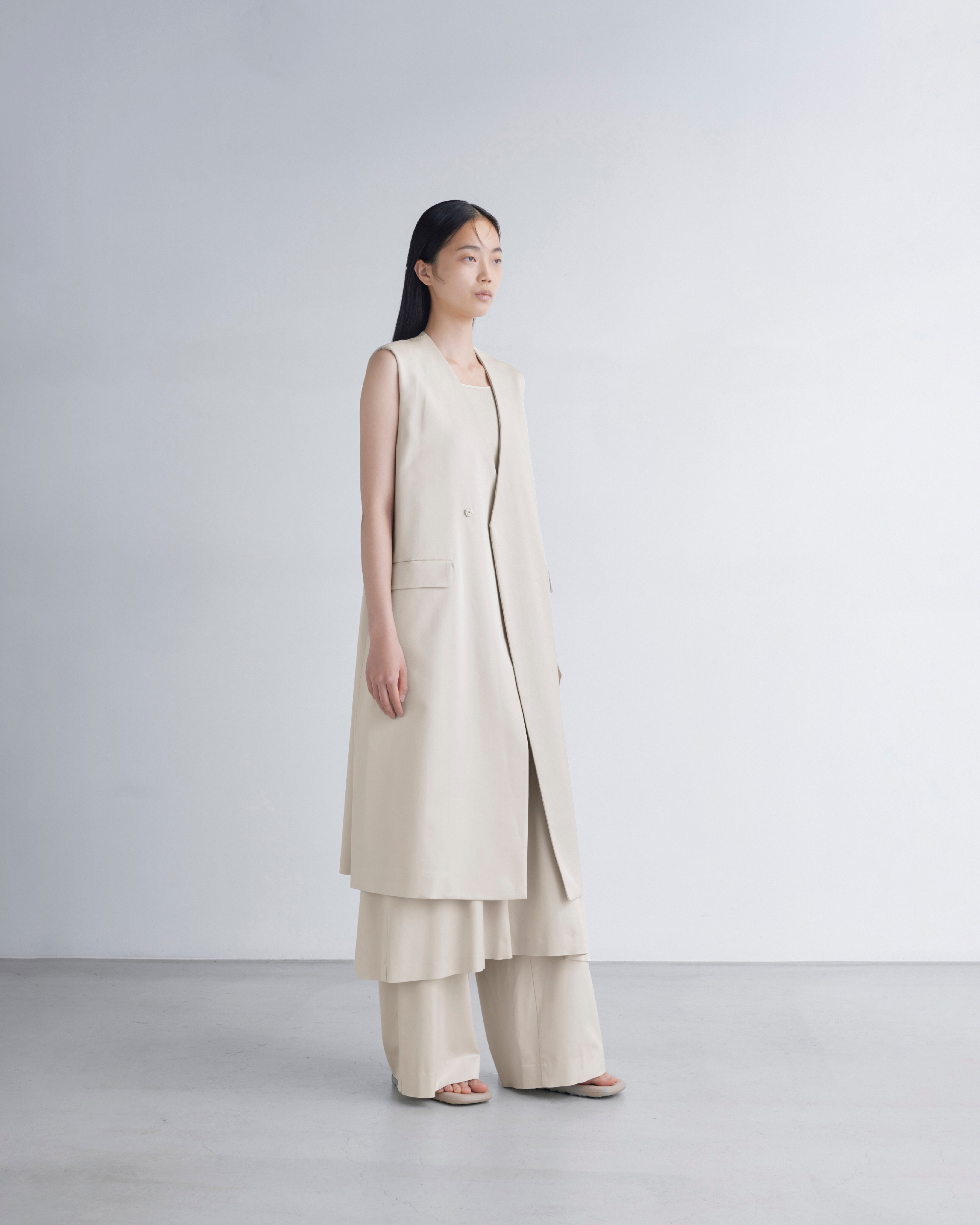 Graphpaper/グラフペーパー 2024 SPRING & SUMMER