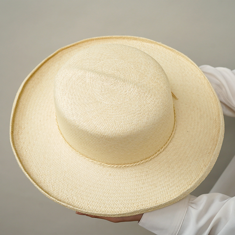 FLAT CLOWN PANAMA HAT