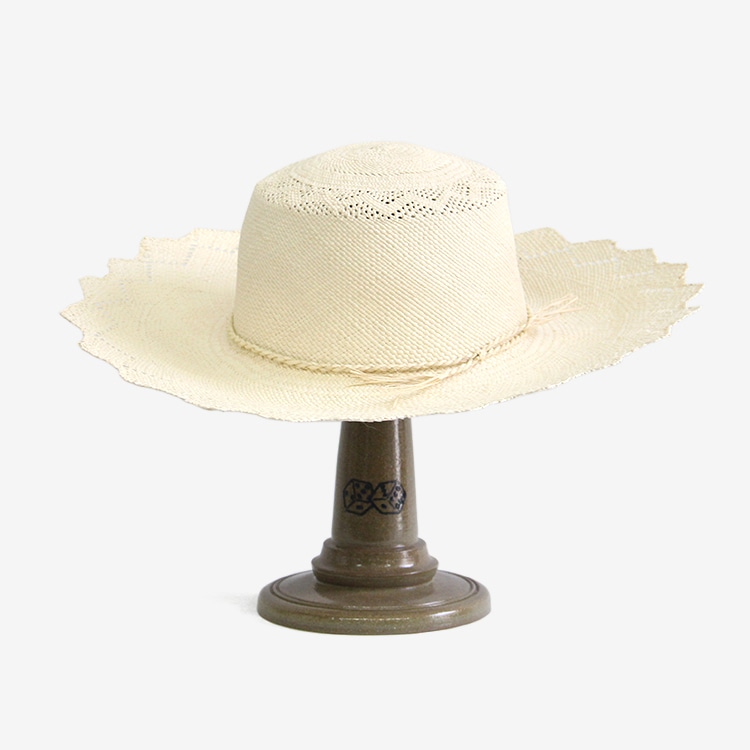 NATURAL CLOWN LONG BRIM HAT - Grade.3