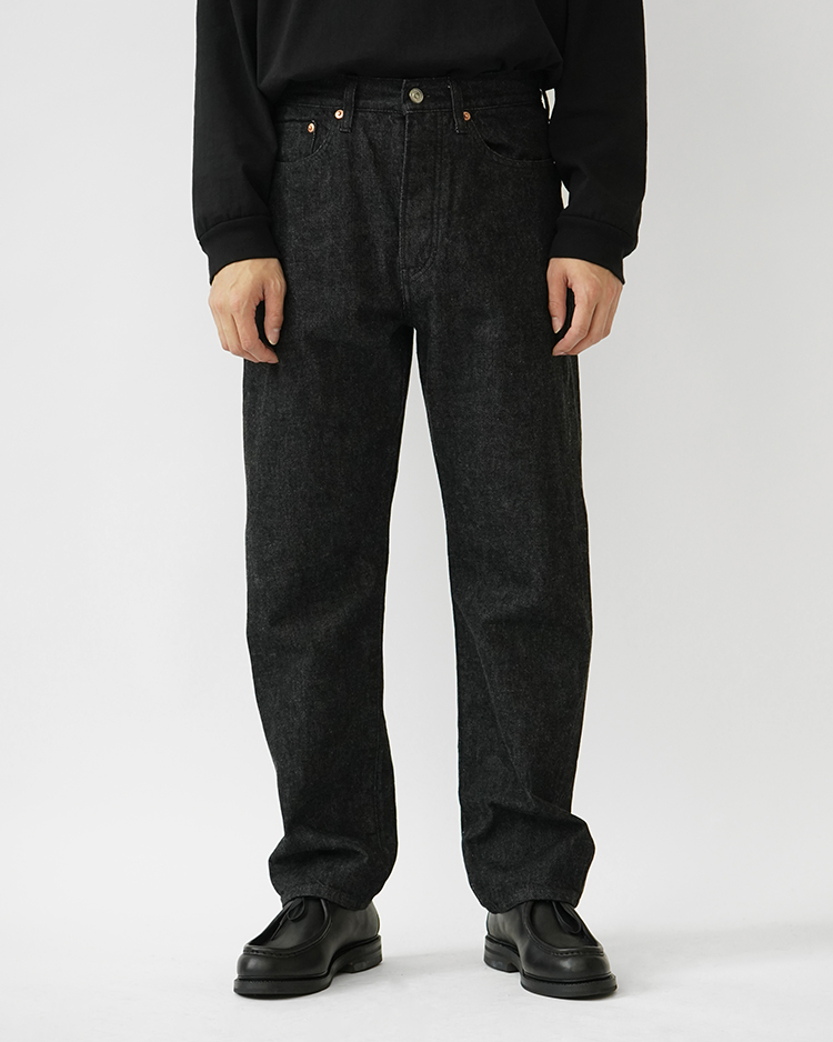 YAECA (MEN) / WIDE TAPERED DENIM(10-13B) / BLACK