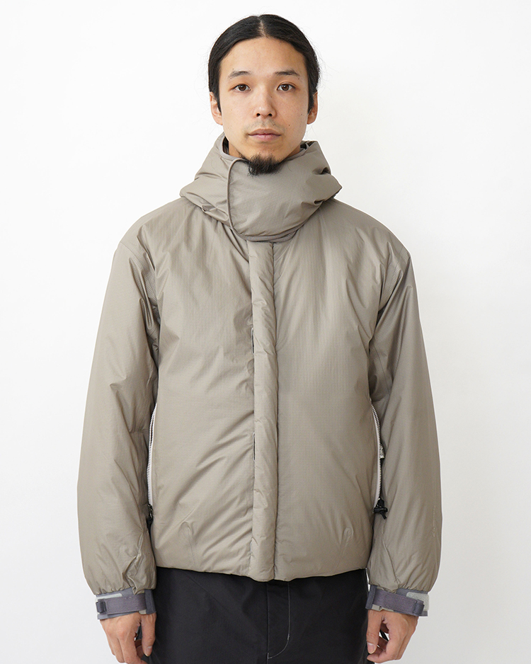 Goldwin 0 / WINDSTOPPER Thermo Padded Jacket / DUNE (D)